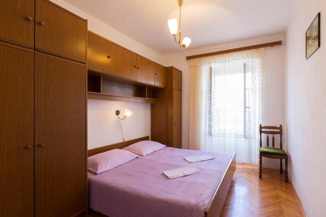 Apartments By The Sea Mali Losinj ヴェリ・ロシニュ エクステリア 写真